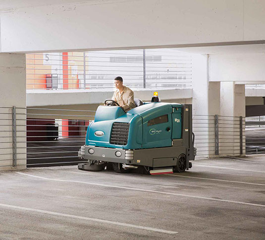 M20 Ride-On Sweeper-Scrubber alt 10